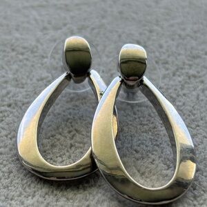 Elegant Silver Teardrop Earrings